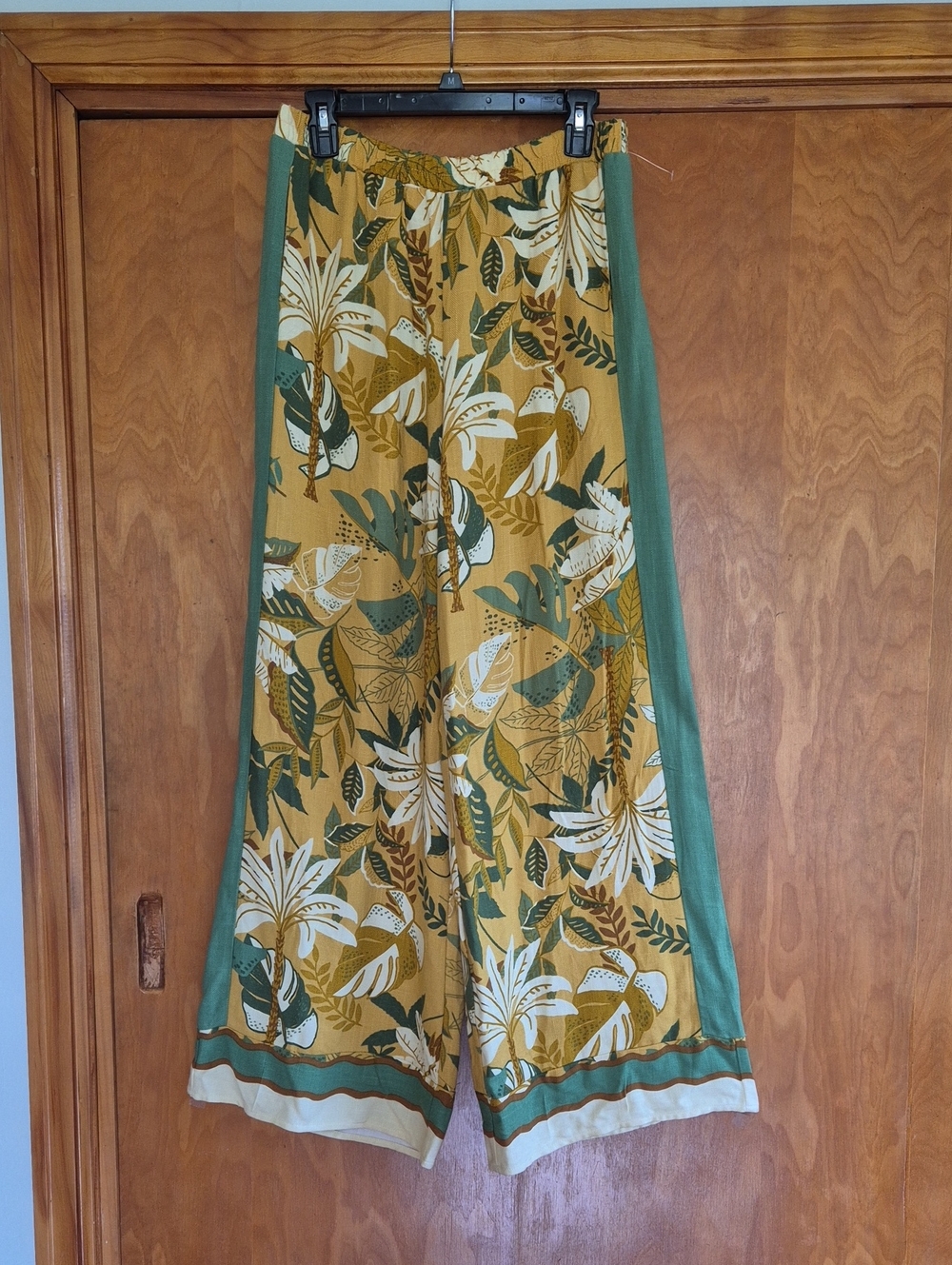 Sienna Sky Linen Blend  Mustard Floral Wide-Leg Pull-On Pants,size L NWOT